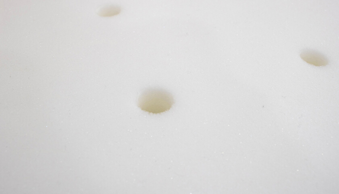 Đặc Điểm Nổi Bật Của Polyurethane Trong Nệm Nhân Tạo